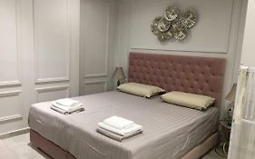 Onira Luxury Rooms