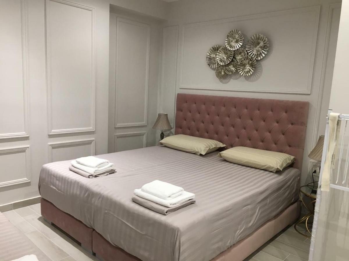 Onira Luxury Rooms Sarande Exterior photo